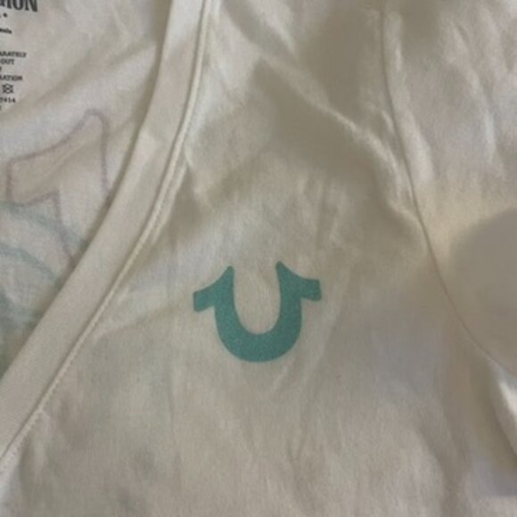 True Religion White Slim Glitter Logo V-Neck Tee - Picture 6 of 10